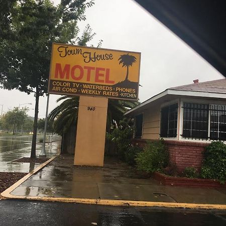 Townhouse Motel - West Sacramento Ngoại thất bức ảnh